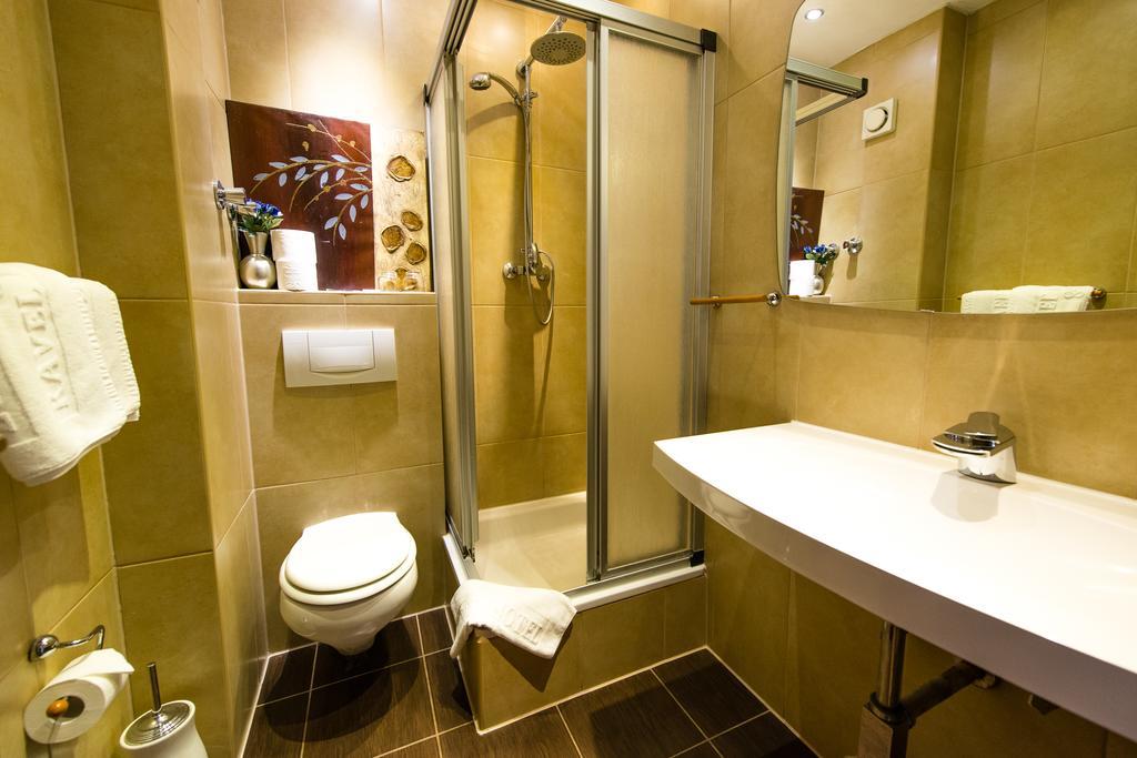 Loewen Hotel Оффенбах Экстерьер фото