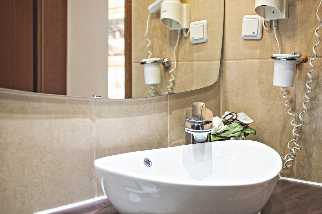 Loewen Hotel Оффенбах Номер фото